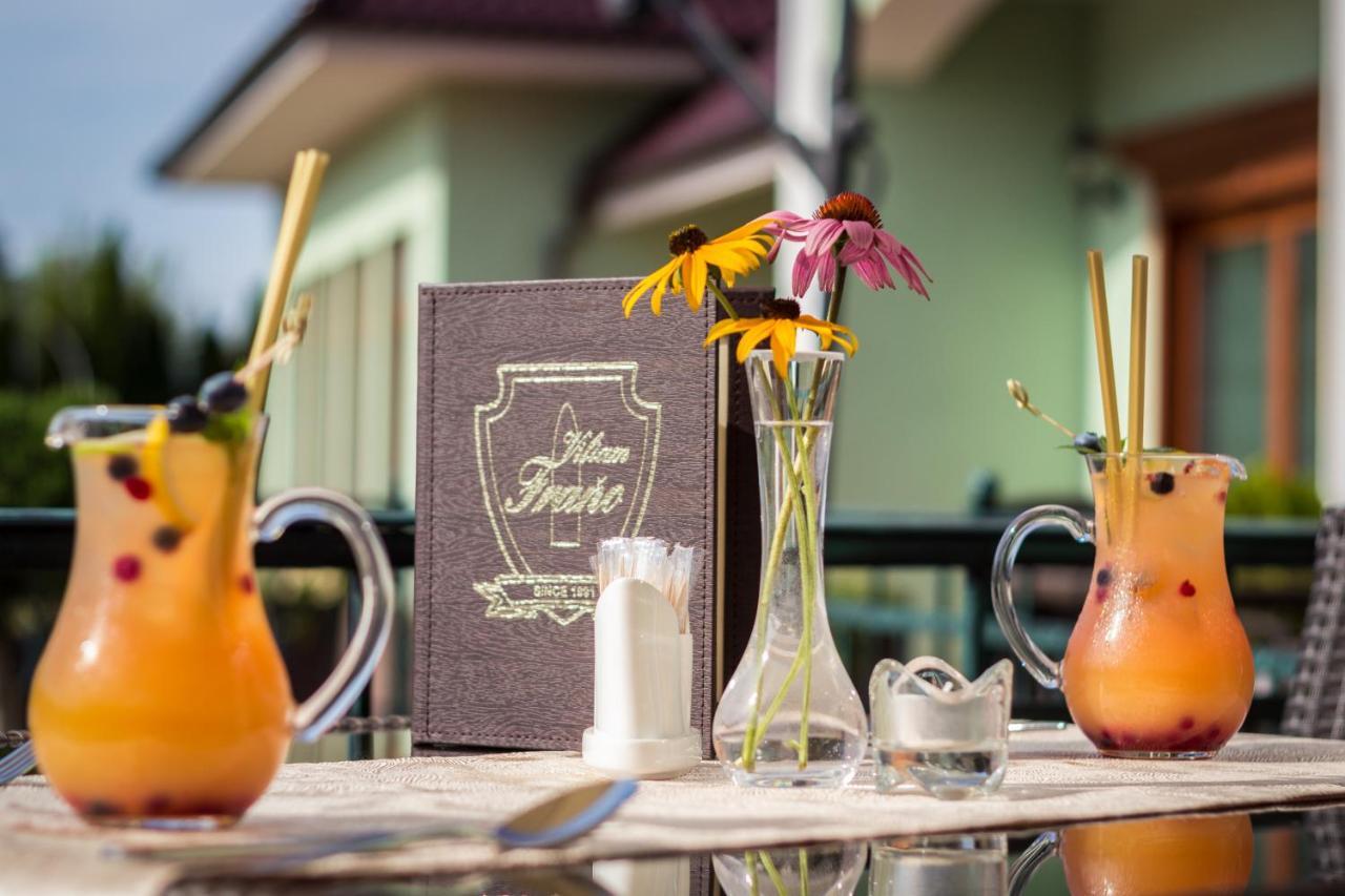 Hotel Viliam Frano Nitra Bagian luar foto